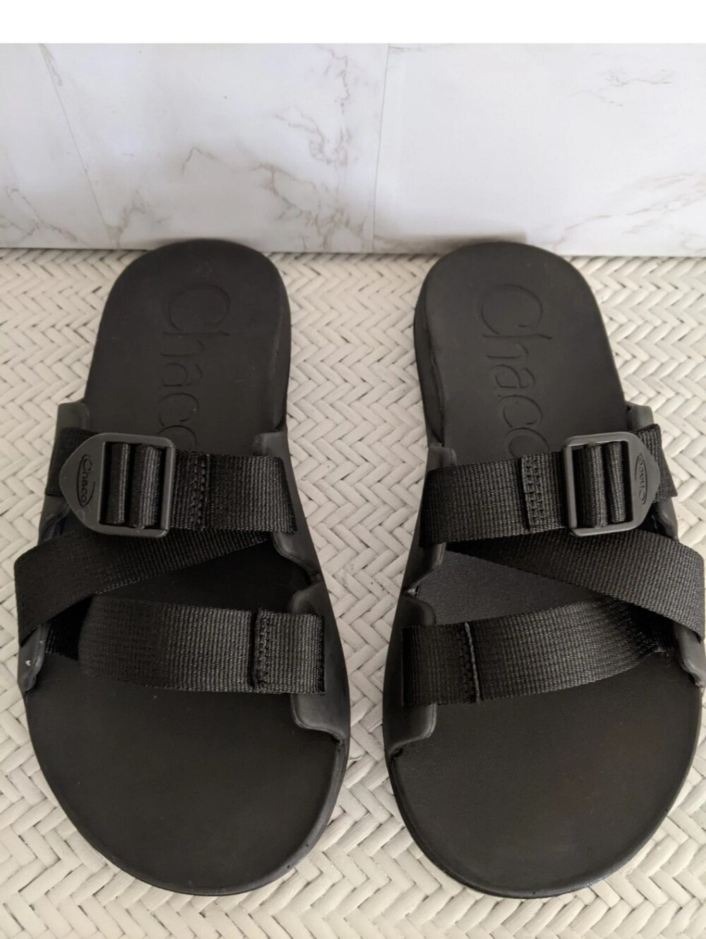 Chaco Men's Chillos Black  Adjustable Slide Sandals Size 9
